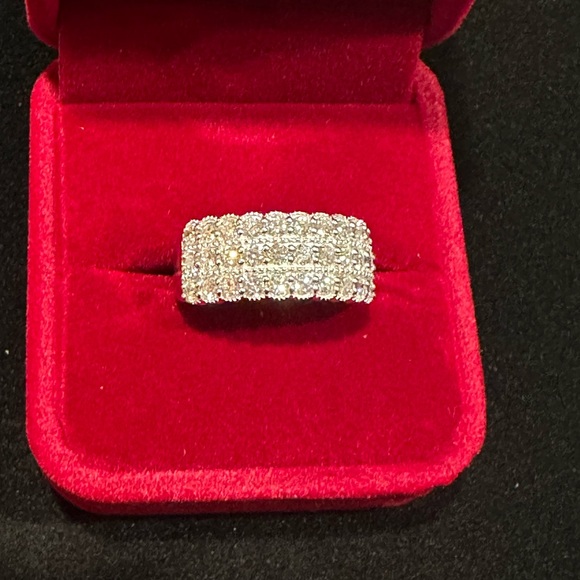 NEW 1.56 VS lab diamond ring - Picture 2 of 4